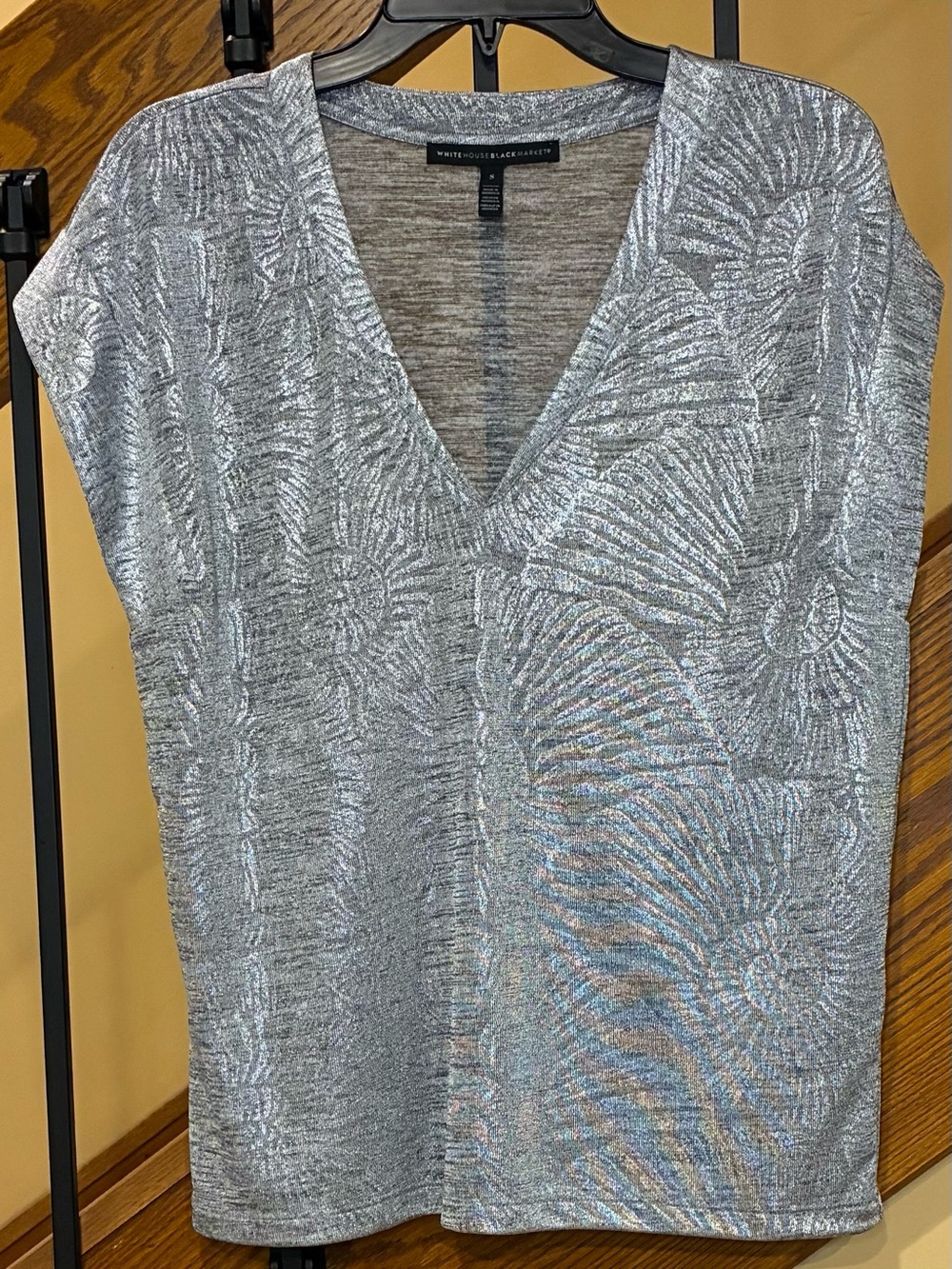 White House Black Market Blouse Metallic V-Neck cap drop sleeve Silver SZ. S